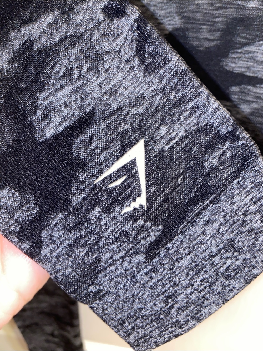 Gymshark Women’s High-Waisted Camo Leggings - Gray & Black - Size Small - GUC - Picture 6 of 7